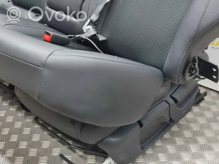 Nissan Qashqai Kit intérieur 284384EA0A