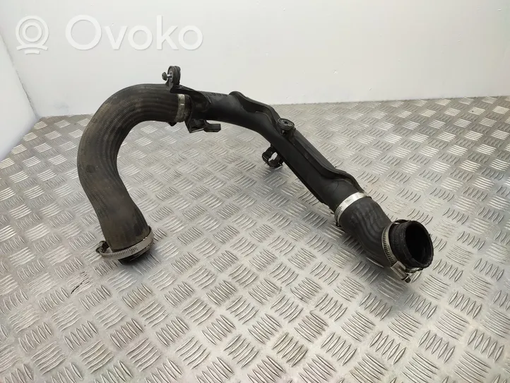 Volkswagen Tiguan Tube d'admission de tuyau de refroidisseur intermédiaire 1K0145770AE