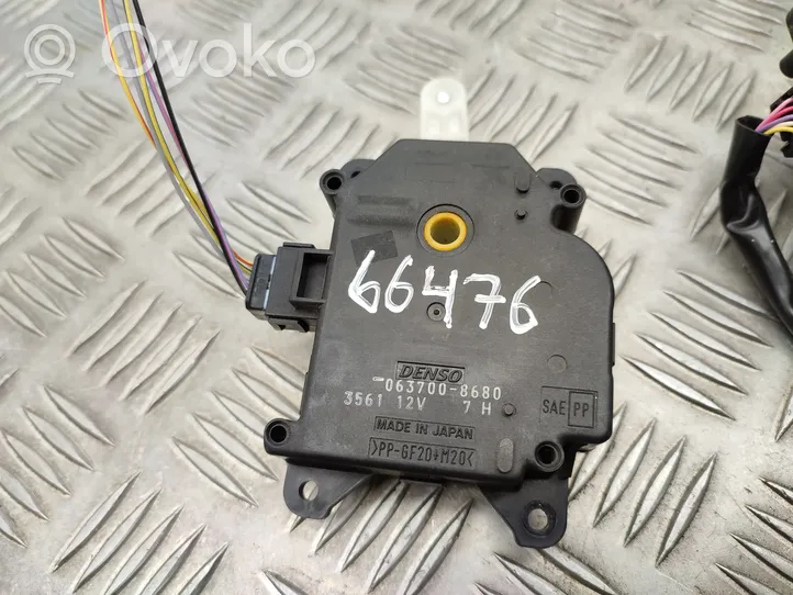 Toyota Avensis T250 Motorino attuatore aria 1138002051