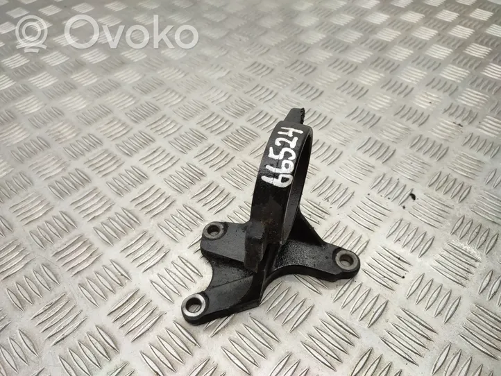 Toyota Avensis T250 Staffa del cuscinetto di supporto dell’albero di trasmissione 4345705050