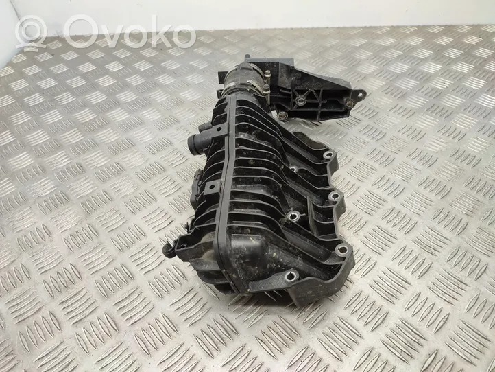 Ford Focus Collettore di aspirazione CM5G9424FA