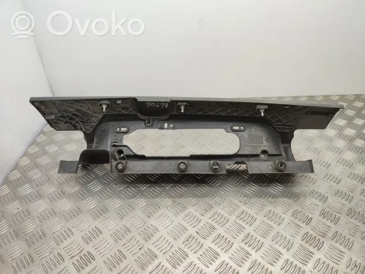 Opel Vivaro Lampka klapy bagażnika 93857722