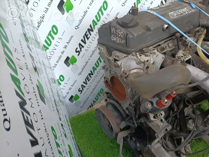 Mercedes-Benz 190 W201 Engine 