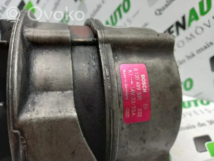 Mercedes-Benz 190 W201 Alternador 