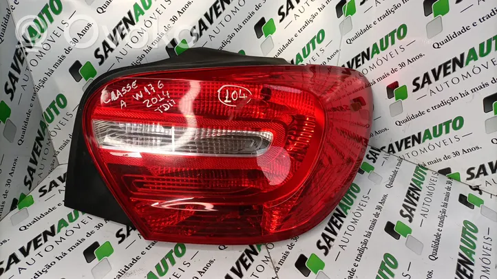 Mercedes-Benz A W176 Lampy tylnej klapy bagażnika 