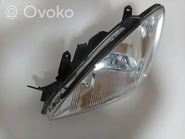 Mitsubishi Lancer Phare frontale 90738200