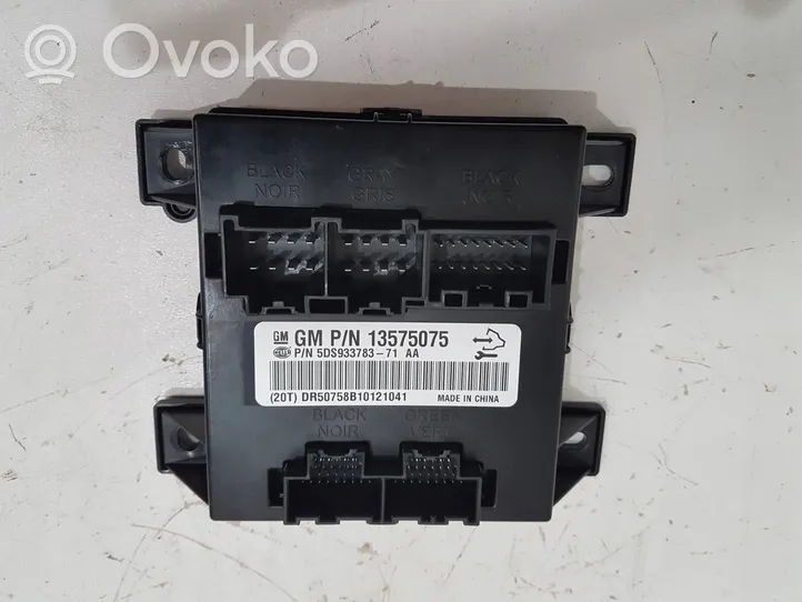 Opel Insignia A Module de commande de siège 13575075