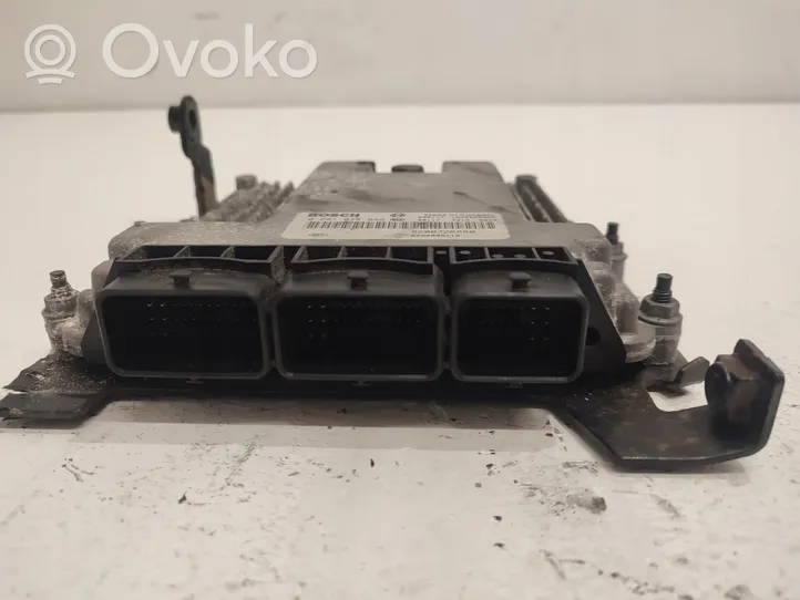 Renault Laguna III Komputer / Sterownik ECU silnika 8200726880