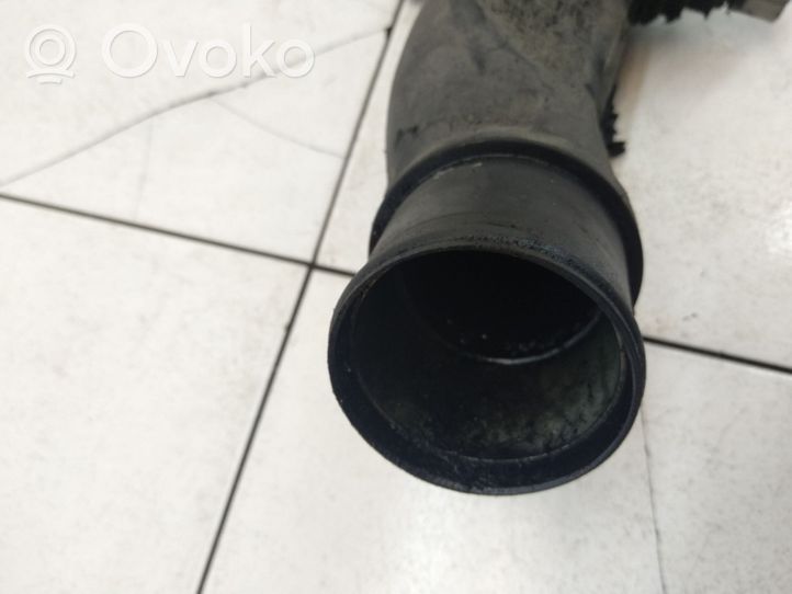 Toyota Verso Tube d'admission de tuyau de refroidisseur intermédiaire 
