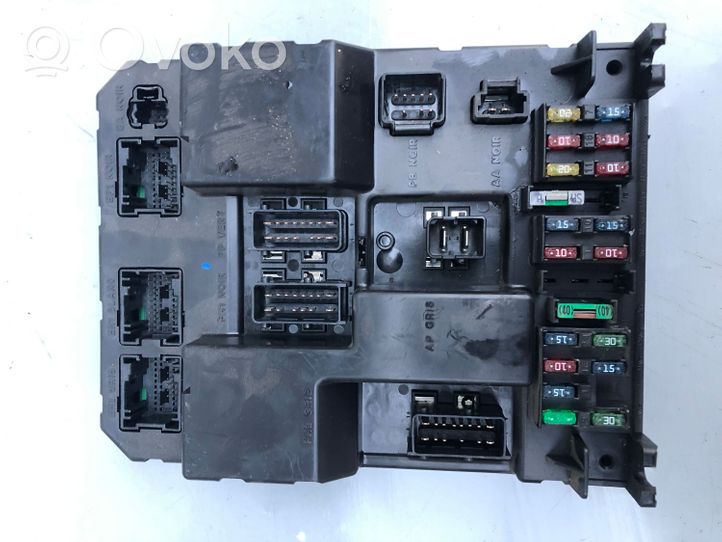 Citroen C5 Comfort/convenience module 9651196880