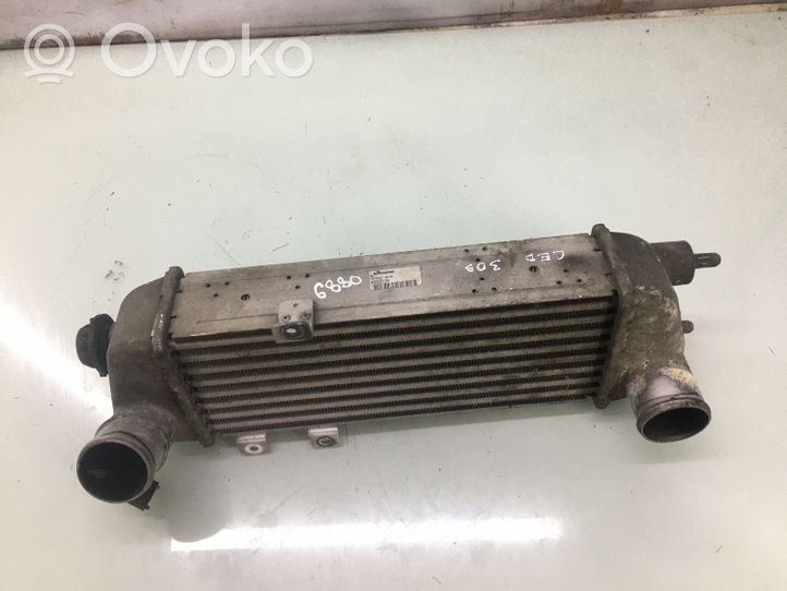 KIA Ceed Chłodnica powietrza doładowującego / Intercooler 282702A610