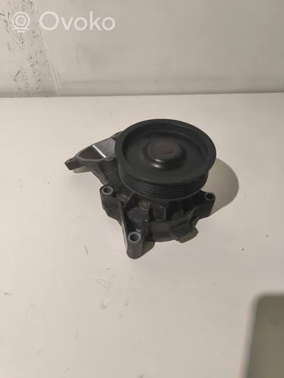 BMW X5 E70 Water pump 7790045