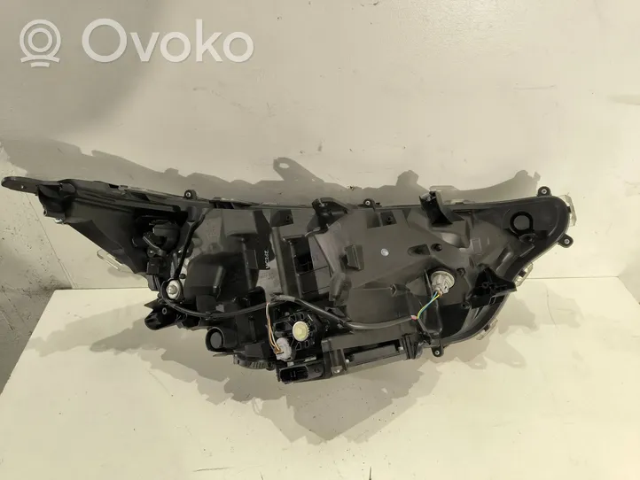 Toyota RAV 4 (XA50) Phare frontale 8990742020