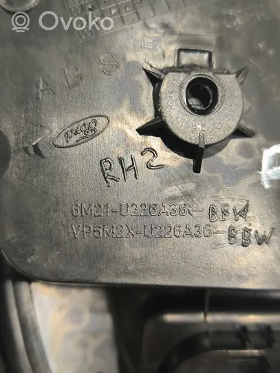 Ford Mondeo MK IV Obudowa klamki wewnętrznej drzwi przednich 6M21U226A36