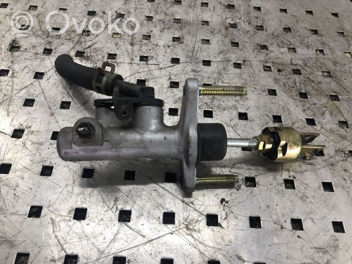 Toyota Yaris Verso Główny cylinder hamulca 3145416010