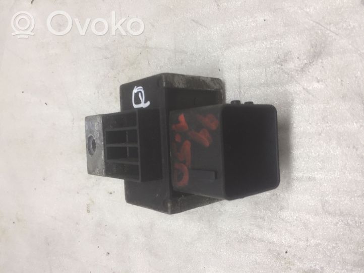 Nissan Qashqai Latauksen rele 9640469680