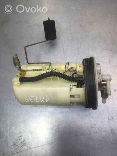 Chrysler Sebring (ST-22 - JR) In-tank fuel pump MR993090