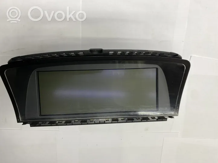 BMW 7 E65 E66 Monitor / wyświetlacz / ekran 65826946721