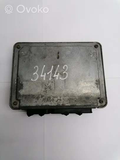 Volkswagen Golf IV Sterownik / Moduł ECU 038906018BL