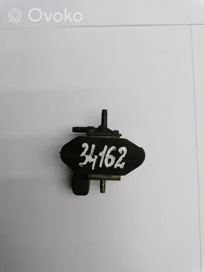 Volkswagen Golf IV Solenoidinis vožtuvas 028906283F