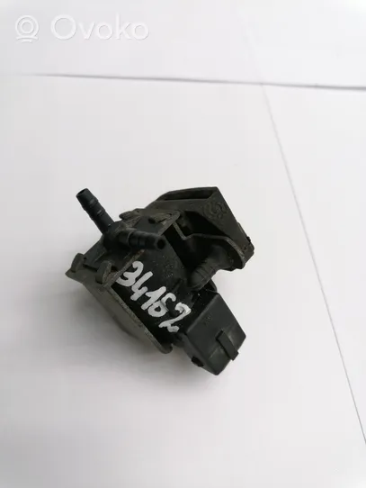 Volkswagen Golf IV Solenoidinis vožtuvas 028906283F