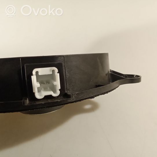 Opel Vivaro Altoparlante portiera anteriore 577449