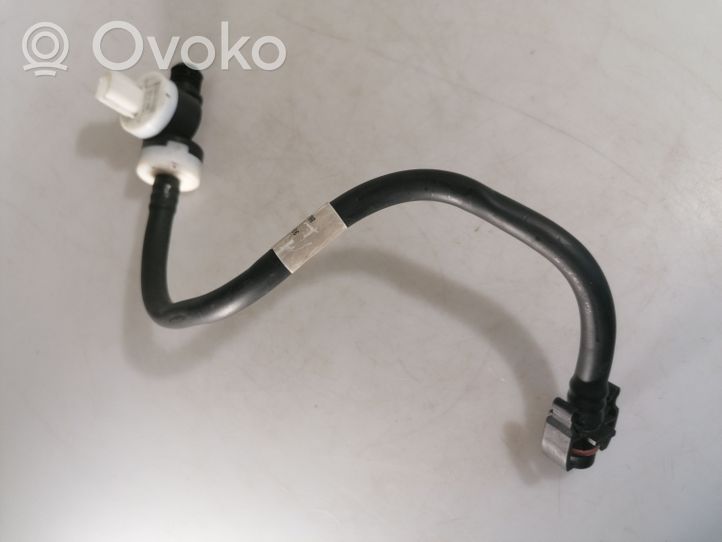 Opel Vivaro Vacuum line/pipe/hose 474013329R