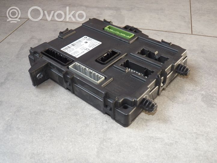 Renault Espace V (RFC) Module de fusibles 284B16237R