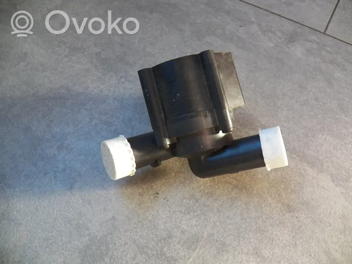 Volvo S90, V90 Kühlwasserpumpe Wasserpumpe 31474843