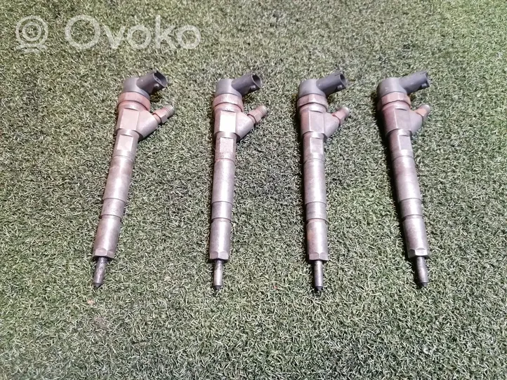 Renault Master II Fuel injectors set 8200010075