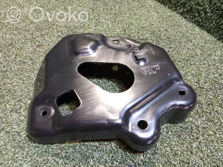 Renault Master III Supporto della pompa del carburante 166347195R