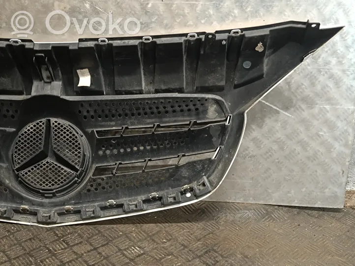 Mercedes-Benz Citan W415 Front grill 623100373R