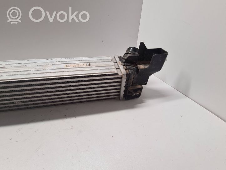 BMW 2 F45 Chłodnica powietrza doładowującego / Intercooler 7617597