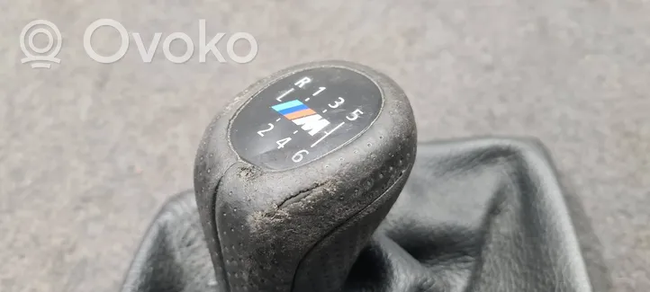 BMW X3 E83 Pavarų perjungimo svirties apdaila (oda, bumbulas) 3427935