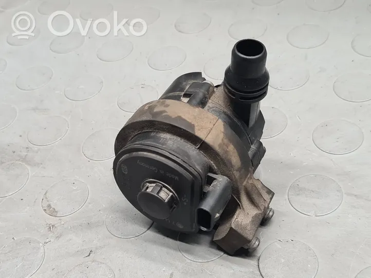 BMW 3 F30 F35 F31 Electric auxiliary coolant/water pump 7643949