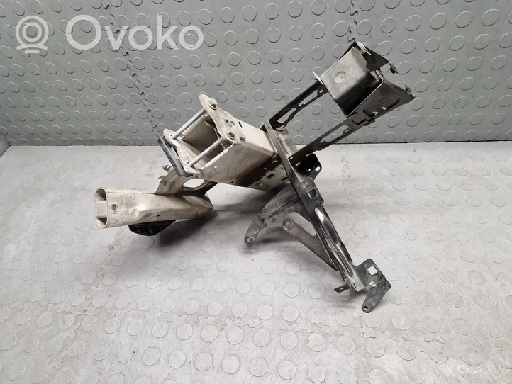 BMW 1 F20 F21 Soporte para el marco panal de radiador 7266191