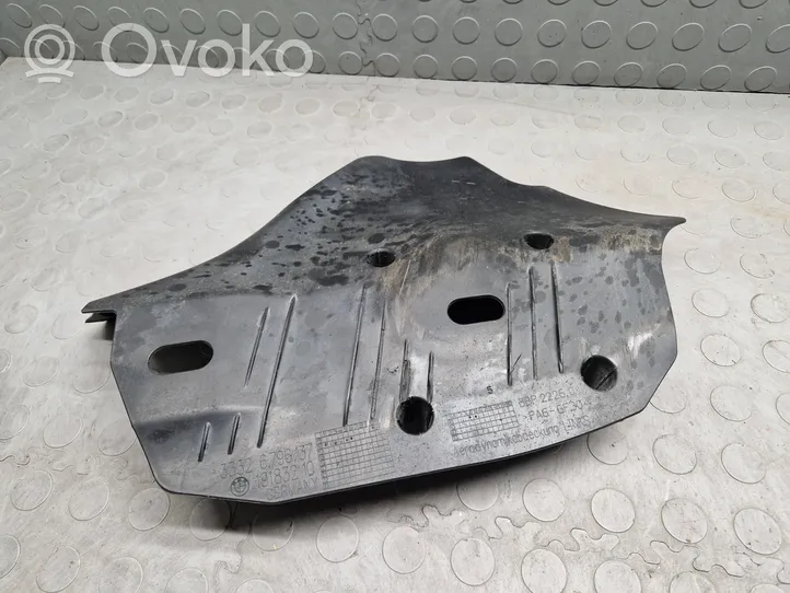 BMW 1 F20 F21 Couvre soubassement arrière 6796137