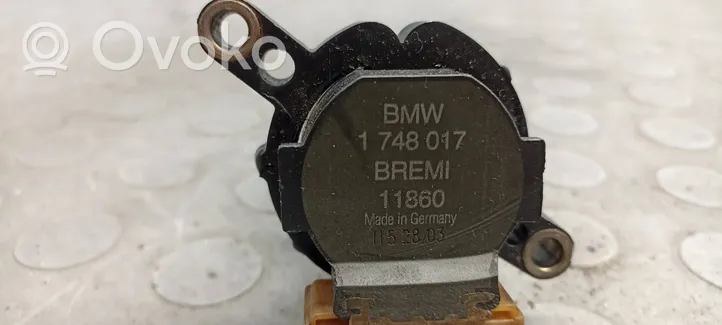 BMW 3 E46 Cewka zapłonowa wysokiego napięcia 1748017