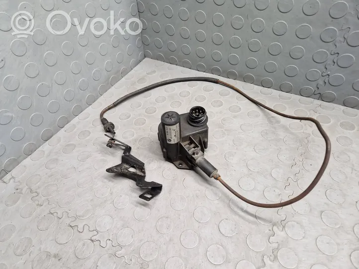 BMW 7 E38 Kruīza kontroles vadības bloks 8360043