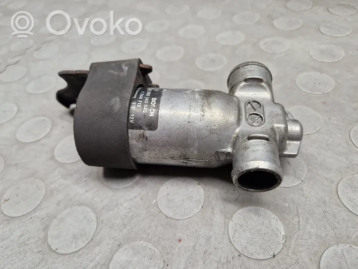 BMW 5 E39 Idle control valve (regulator) 1744713