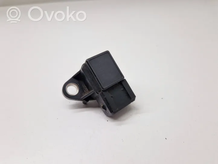 BMW 7 E38 Air pressure sensor 2246977