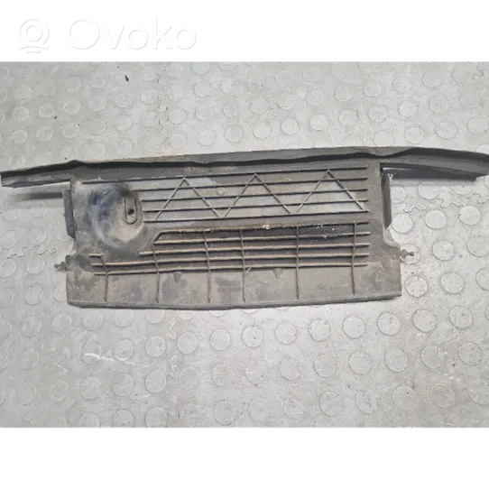 BMW 5 E60 E61 Déflecteur d'air de radiateur de refroidissement 7897173