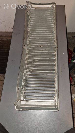 Volvo 440 Front bumper upper radiator grill 