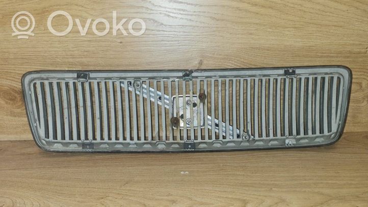 Volvo S70  V70  V70 XC Grille calandre supérieure de pare-chocs avant 