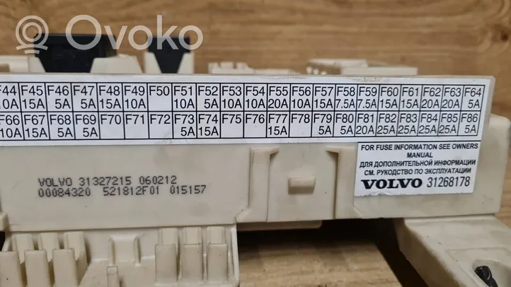 Volvo V50 Fuse box set 31327215