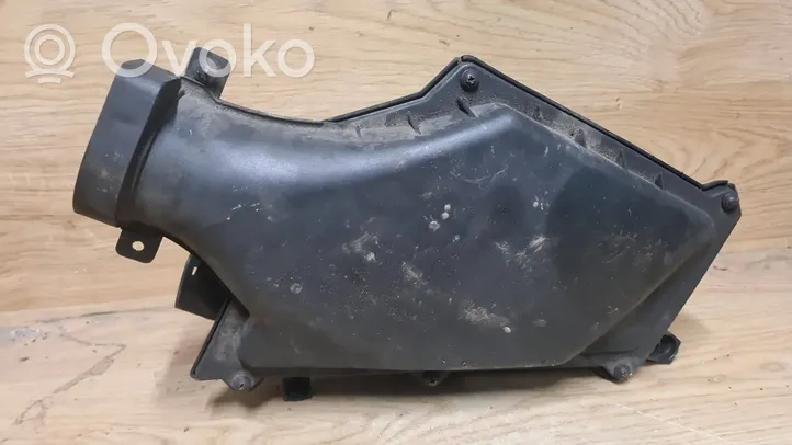 Volvo S40 Oro filtro dėžė 31274872