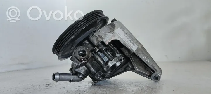 BMW 1 E82 E88 Power steering pump 32427790453