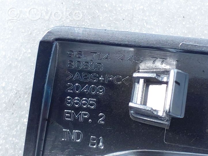 Citroen C3 Rivestimento in plastica cornice della leva del cambio 9671444577