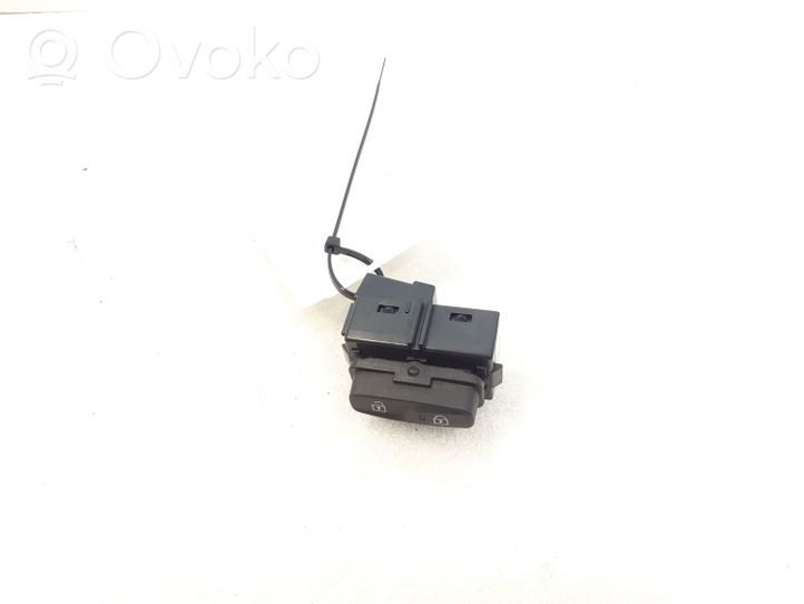 Volvo V60 Central locking switch button 31376498