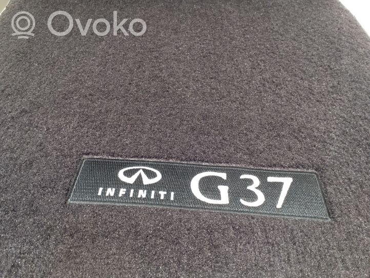 Infiniti G37 Zestaw dywaników samochodowych G49001NM